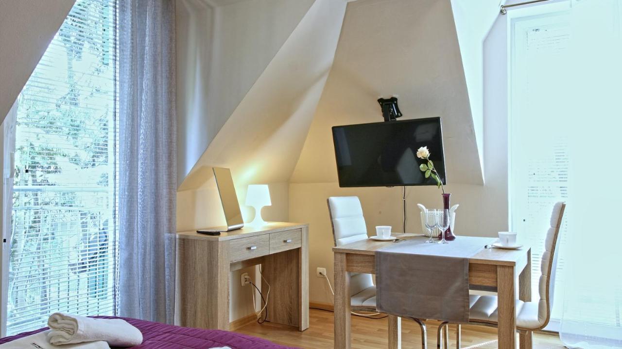 Lc Pokoje & Apartamenty Pobierowo Esterno foto