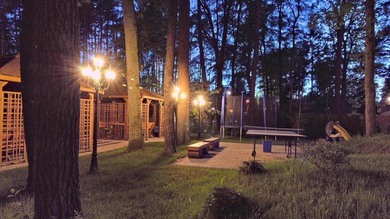 Lc Pokoje & Apartamenty Pobierowo Esterno foto