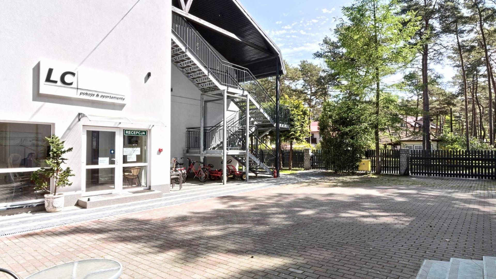 Lc Pokoje & Apartamenty Pobierowo Esterno foto