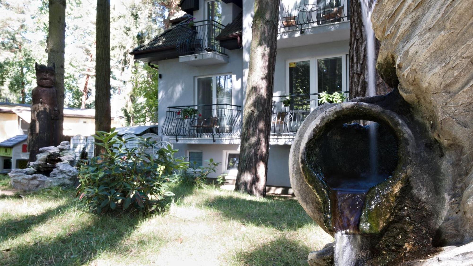 Lc Pokoje & Apartamenty Pobierowo Esterno foto
