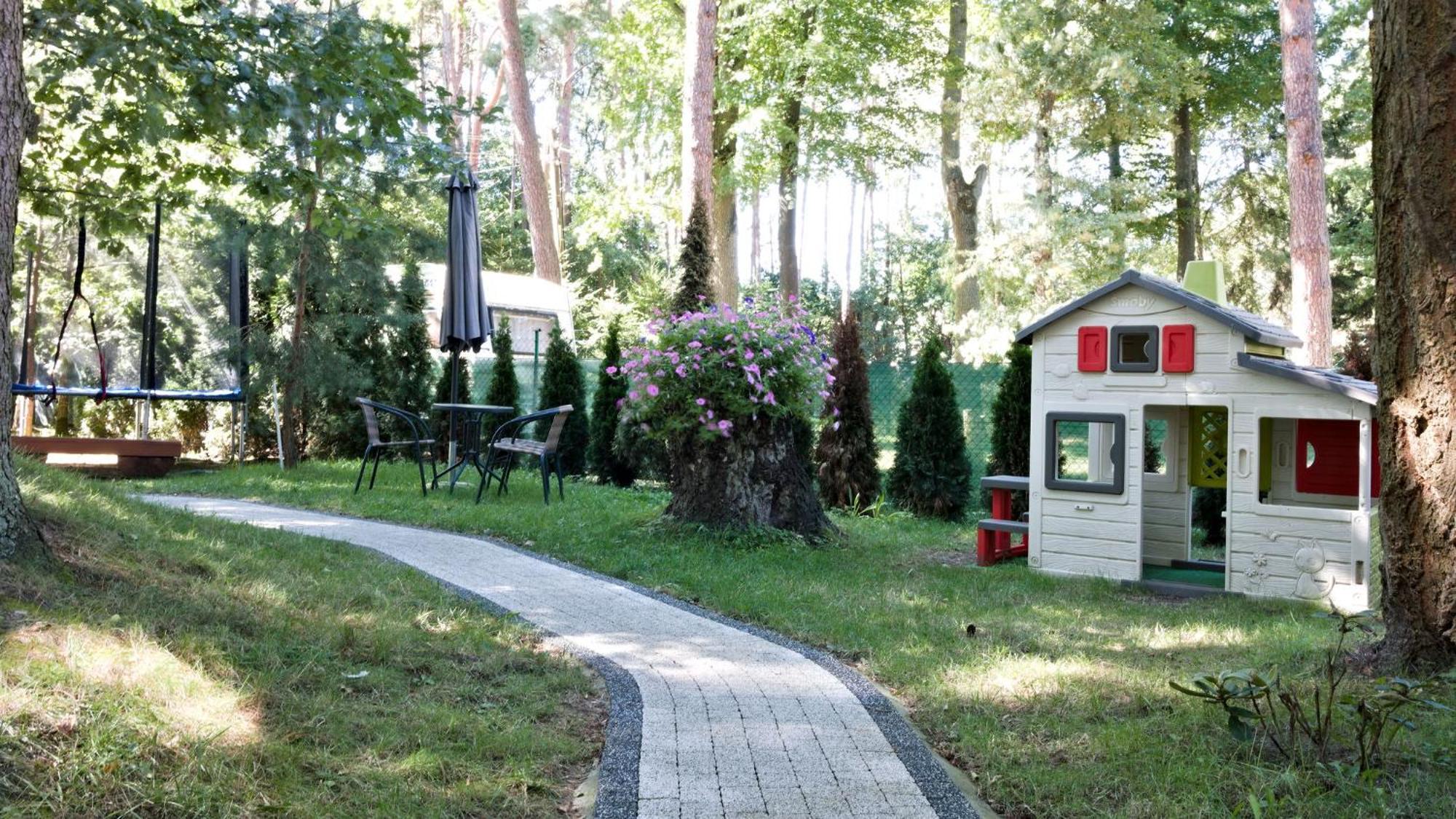 Lc Pokoje & Apartamenty Pobierowo Esterno foto