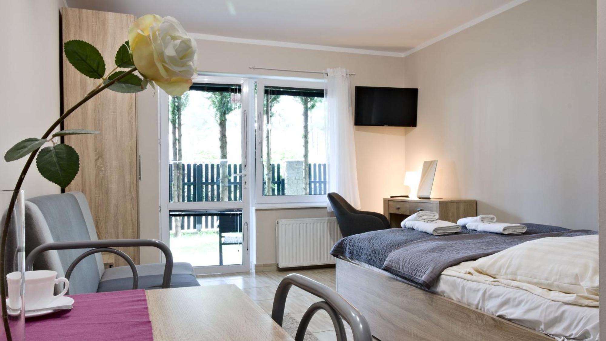 Lc Pokoje & Apartamenty Pobierowo Esterno foto