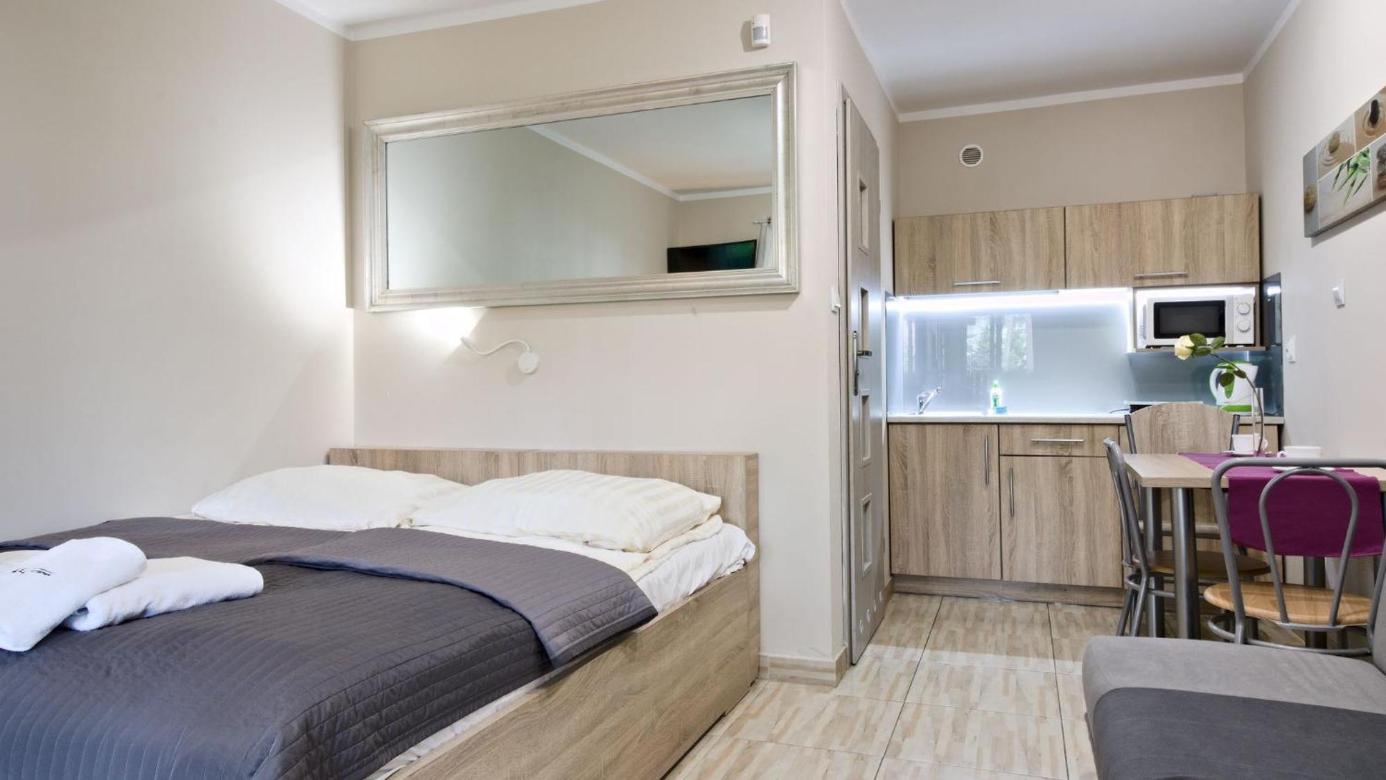 Lc Pokoje & Apartamenty Pobierowo Esterno foto