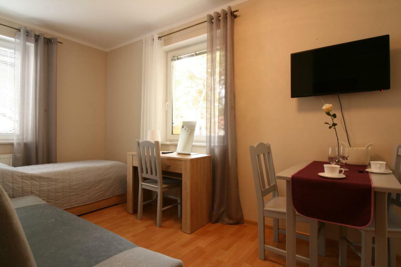 Lc Pokoje & Apartamenty Pobierowo Esterno foto